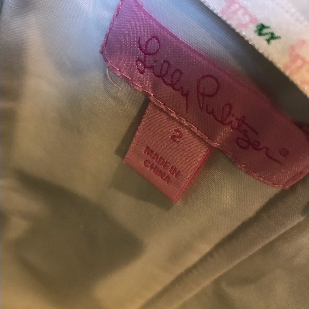 Like new Lilly Pulitzer dress - Picture 2 of 3